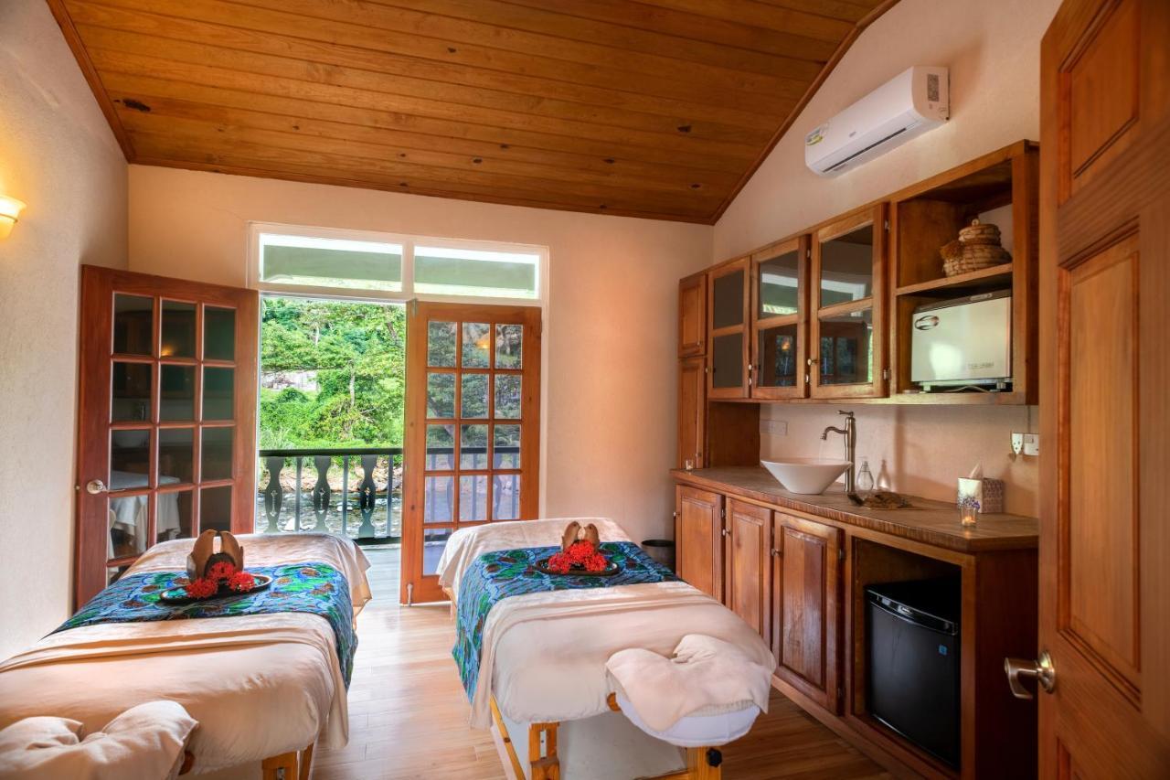 Rosalie Bay Eco Resort & Spa Екстериор снимка